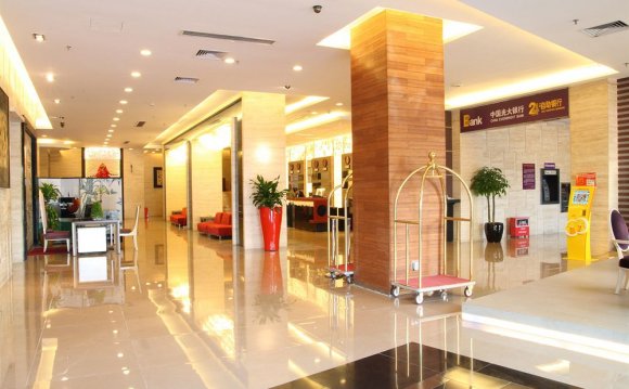 Book IT World Hotel, Guangzhou